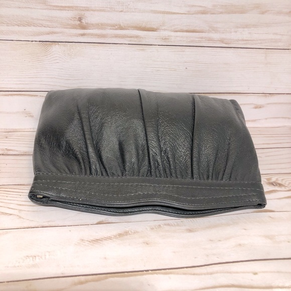 Vintage 80’s Ande Black Leather Clutch/Crossbody Gold Chain Strap - Picture 11 of 11